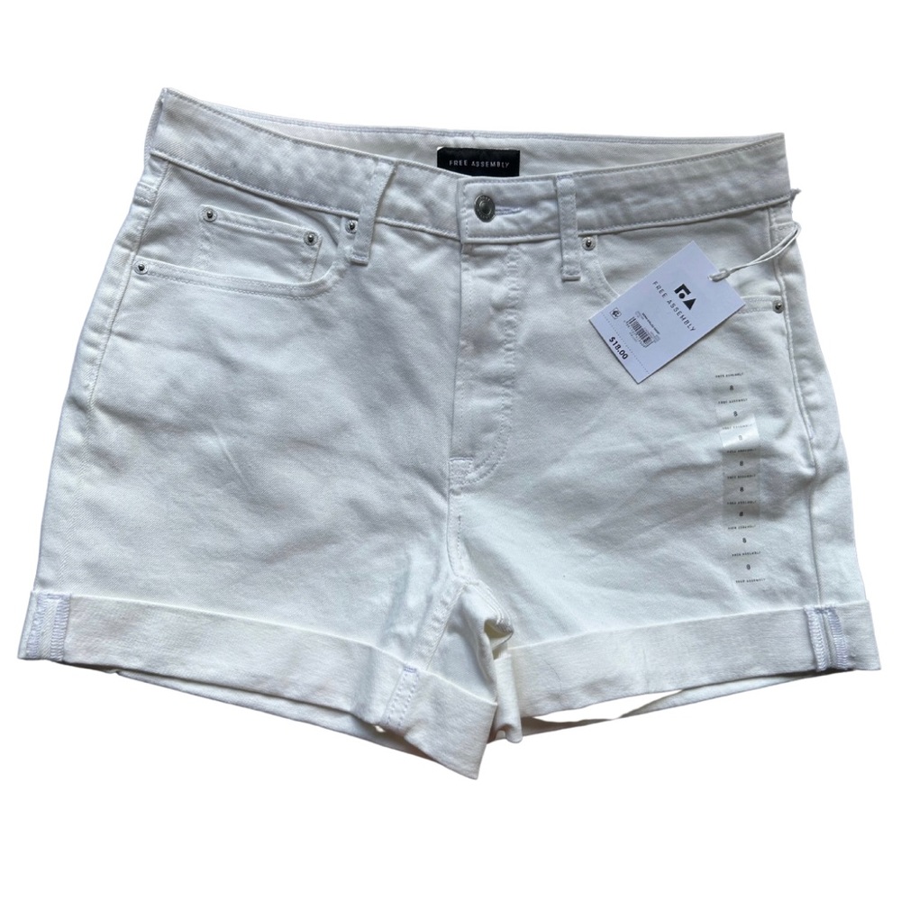 NWT - Size 8 - Free Assembly - Rolled Cuff - Jean Shorts - White